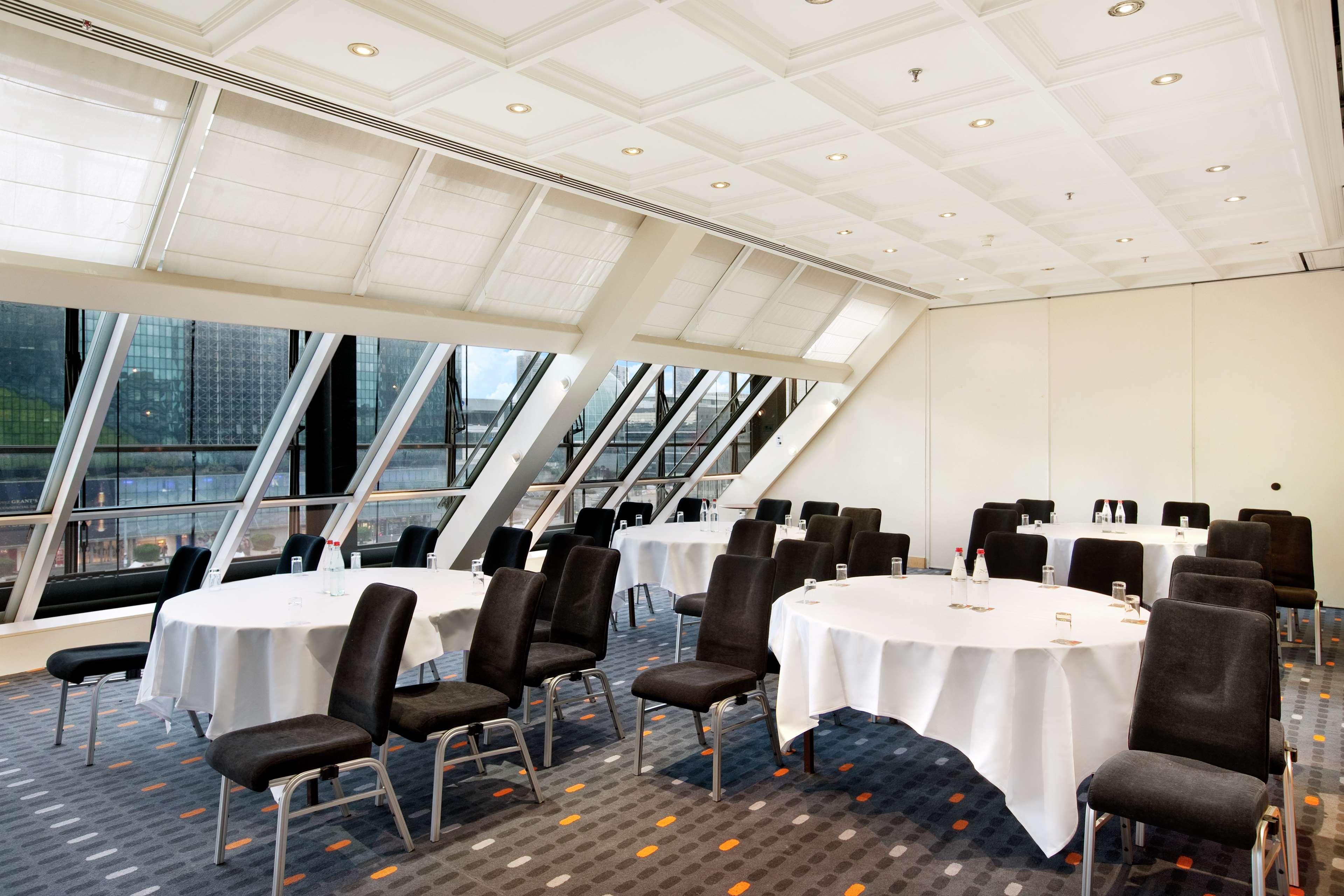 Hilton Paris La Defense Hotell Puteaux Fasiliteter bilde